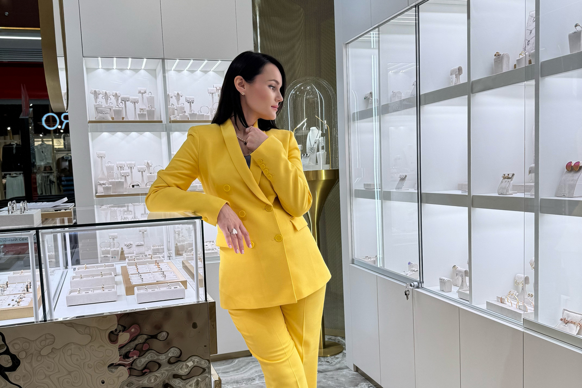 Ювелирные тренды-2025: лаконичная геометрия, рубины и новый взгляд на обручальные кольца