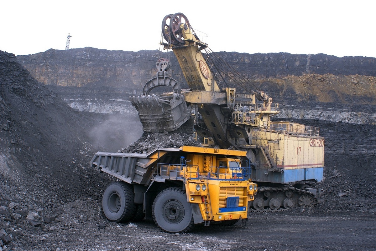 Один из крупнейших автоперевозчиков Беларуси и России вложился в уголь