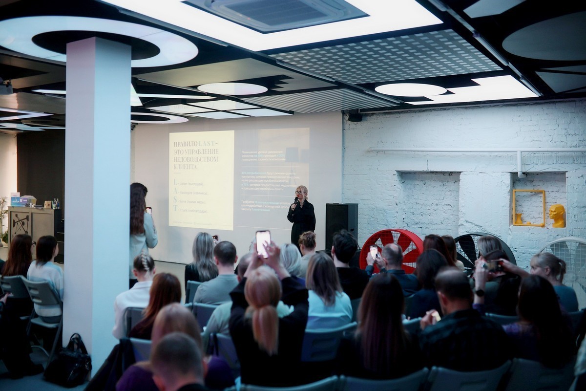 Когда купят не продукт, а смысл. Советы по продажам в премиум-сегмента от Анастасии Островской