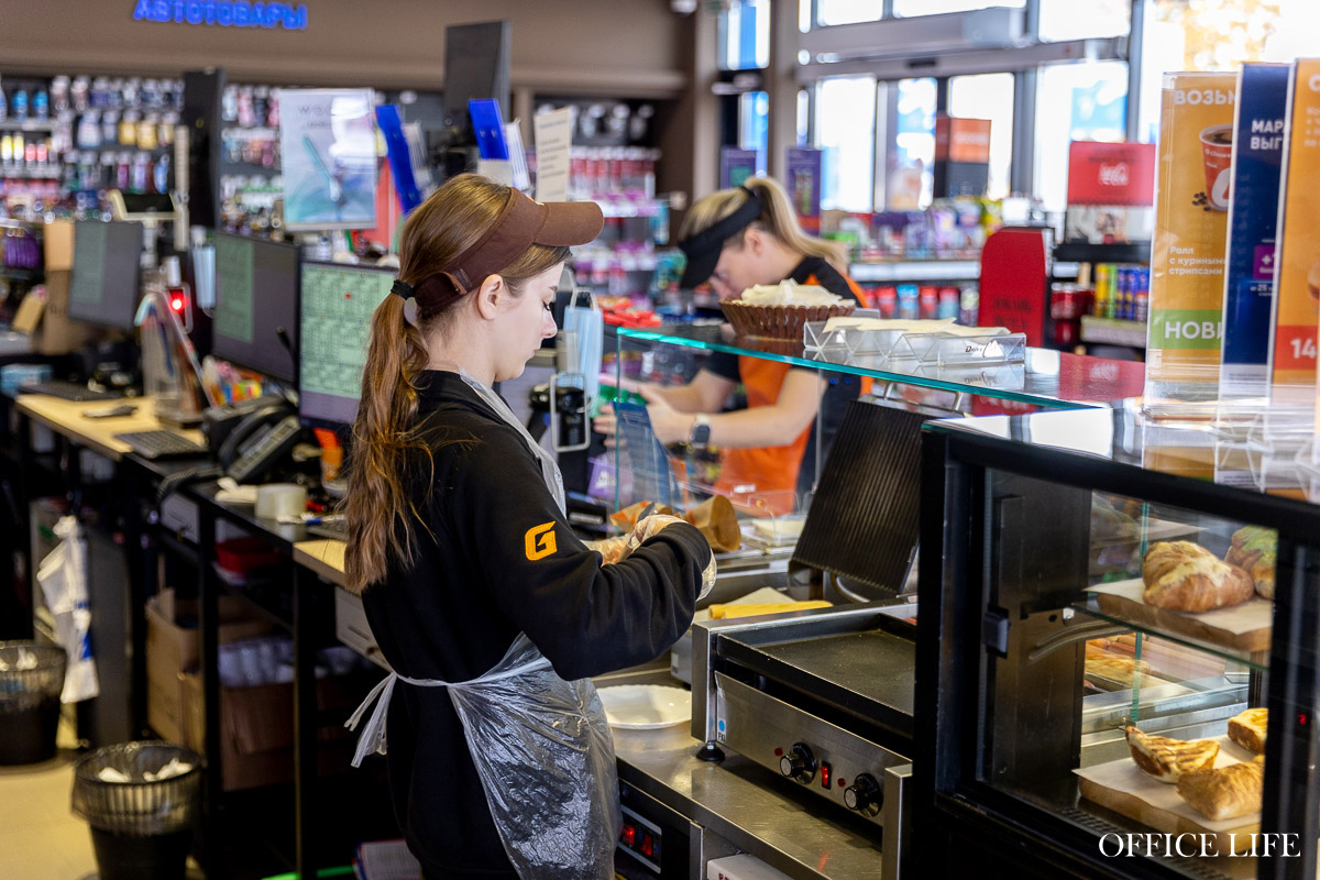 Королева бензоколонки. Как бывшая учительница стала лучшим управляющим АЗС