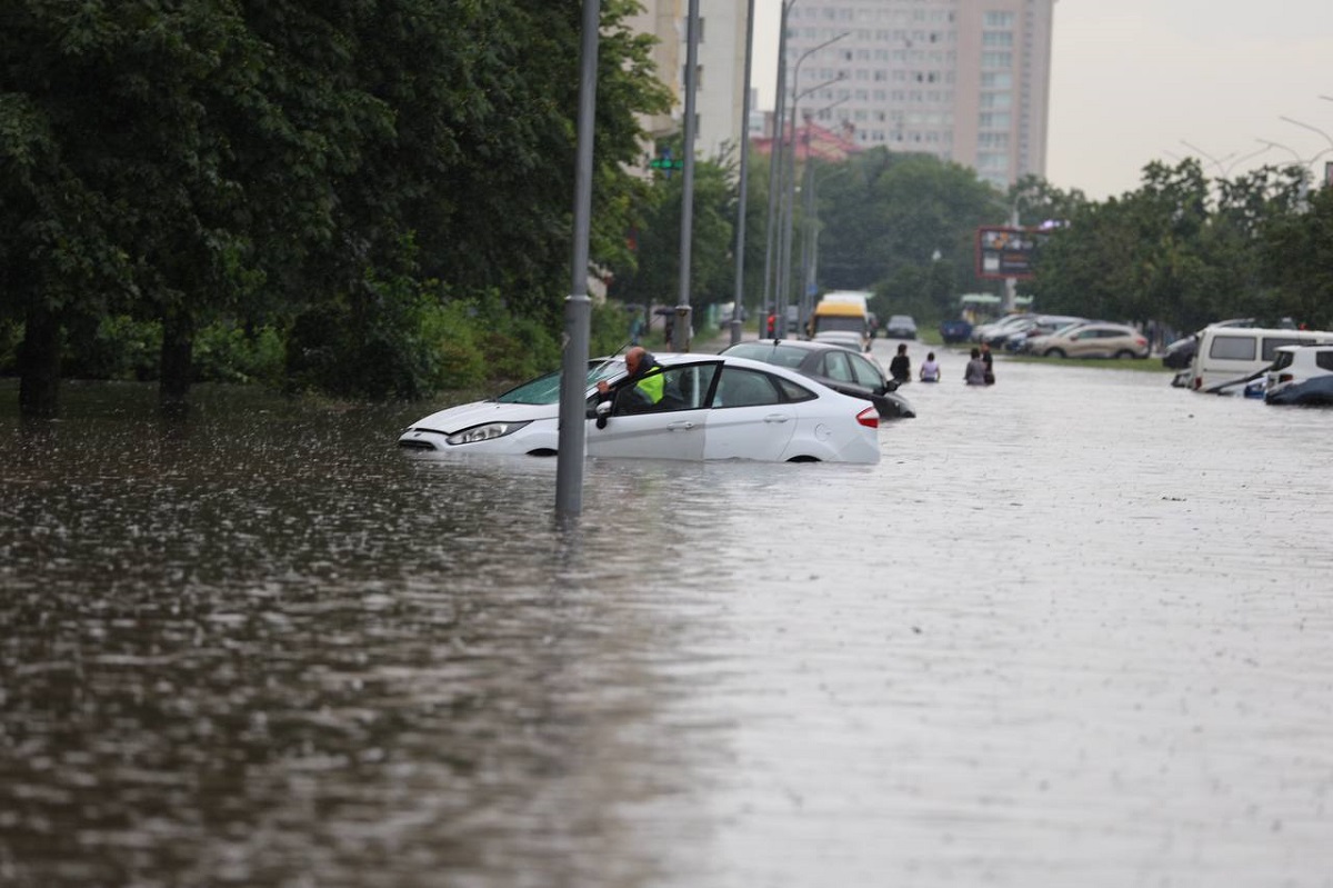 Минск снова затопило. Смотрите, как все было в этот раз