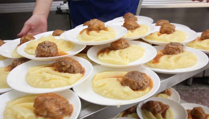 Школы Беларуси переведут на новый формат питания учеников. Что известно