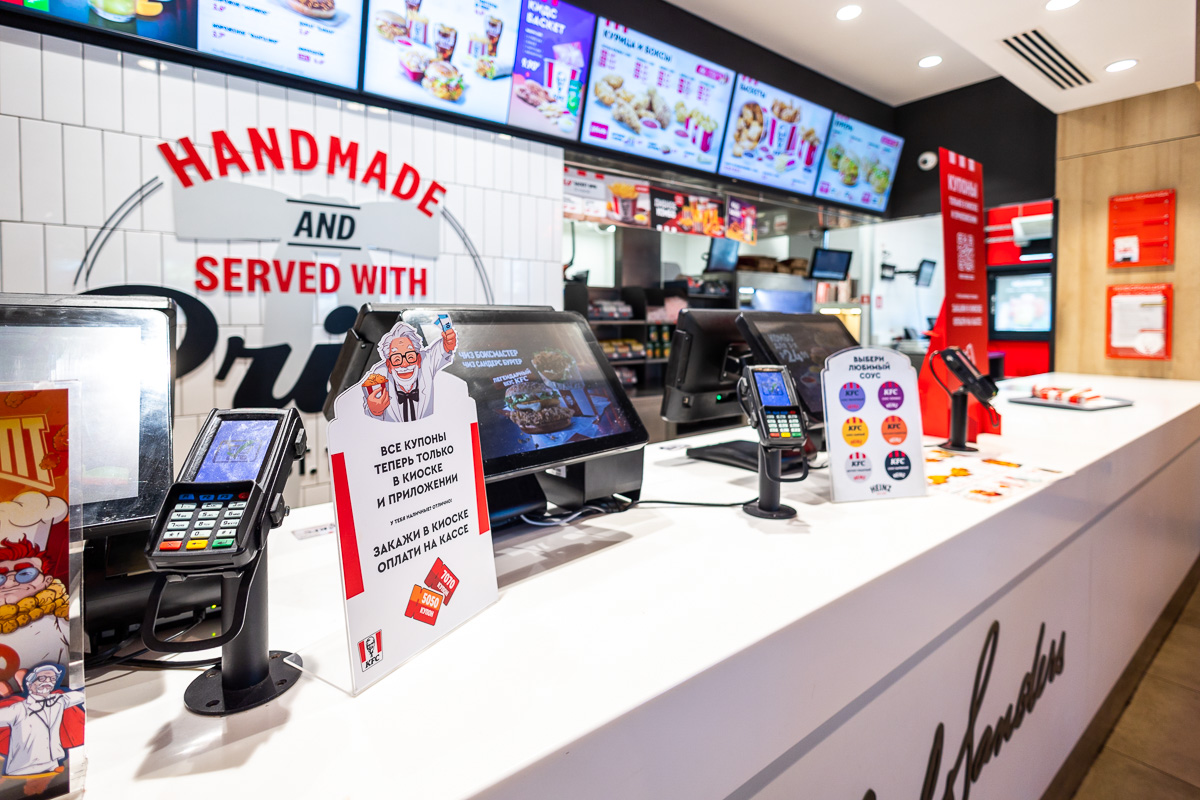 История успеха: как сеть KFC за 10 лет изменила рынок фастфуда в Беларуси 