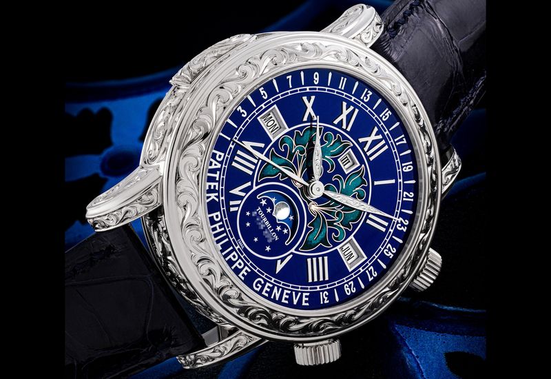 Редкие часы Patek Philippe продали на аукционе за рекордные $5,8 млн
