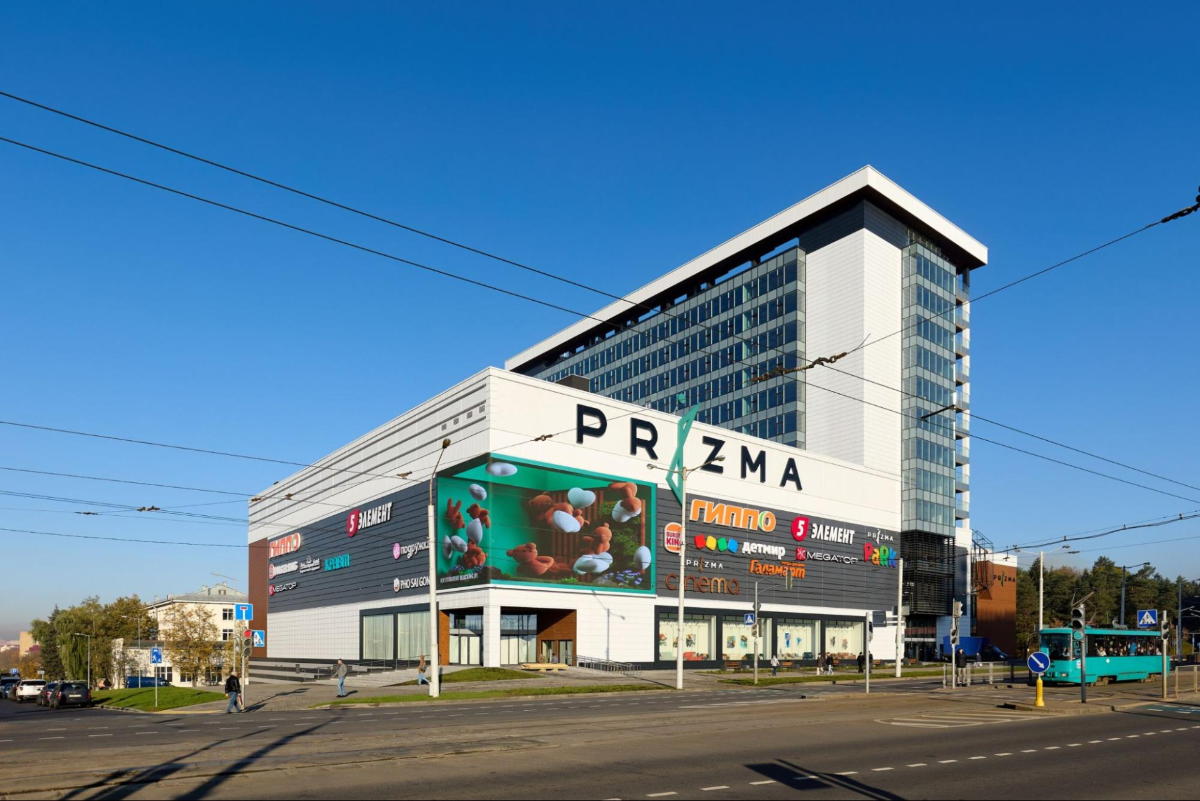 «Для конкуренции с e-commerce ТЦ нужно продавать эмоции». Эксперт оценил тренды в ретейле