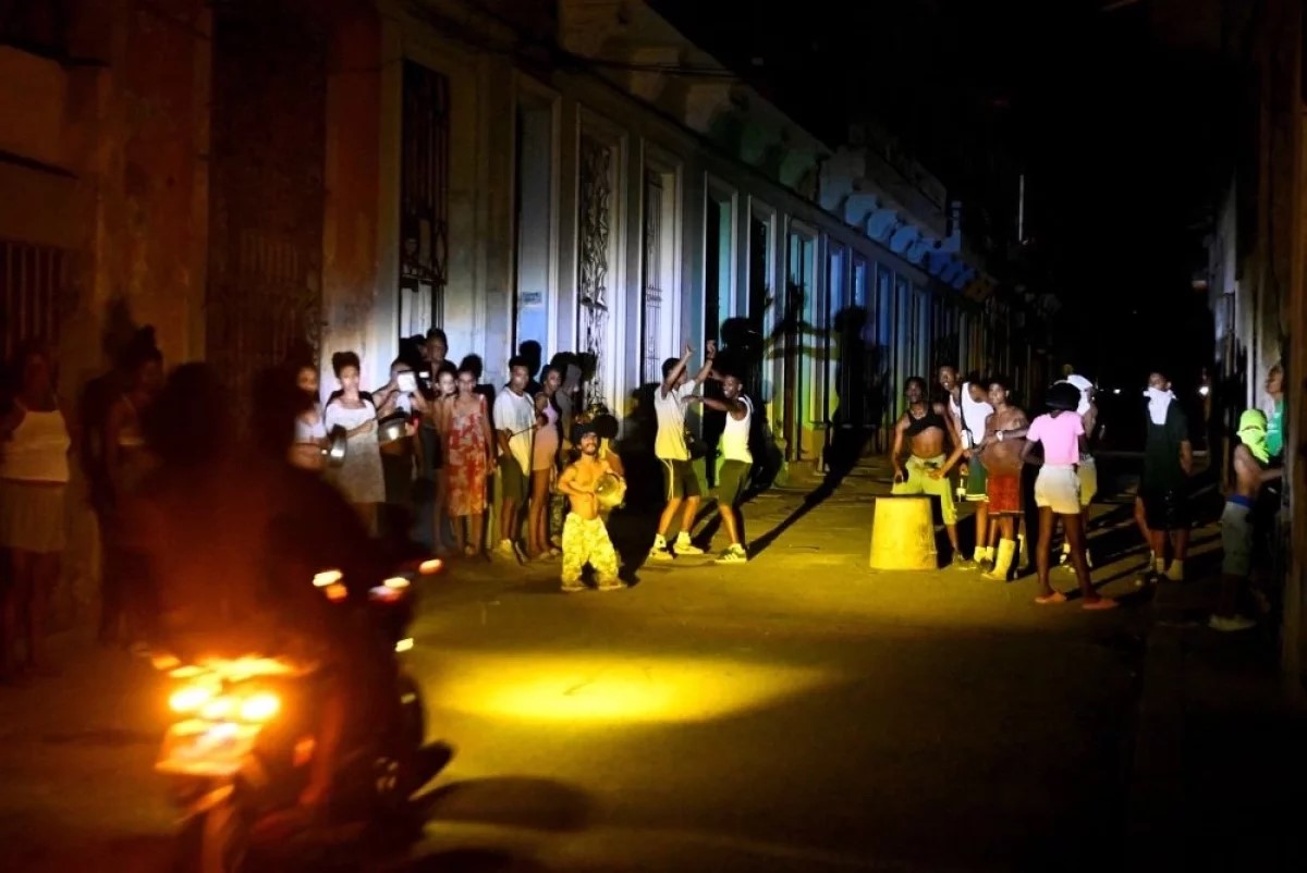 На Кубе второй раз за неделю полностью отключилось электричество