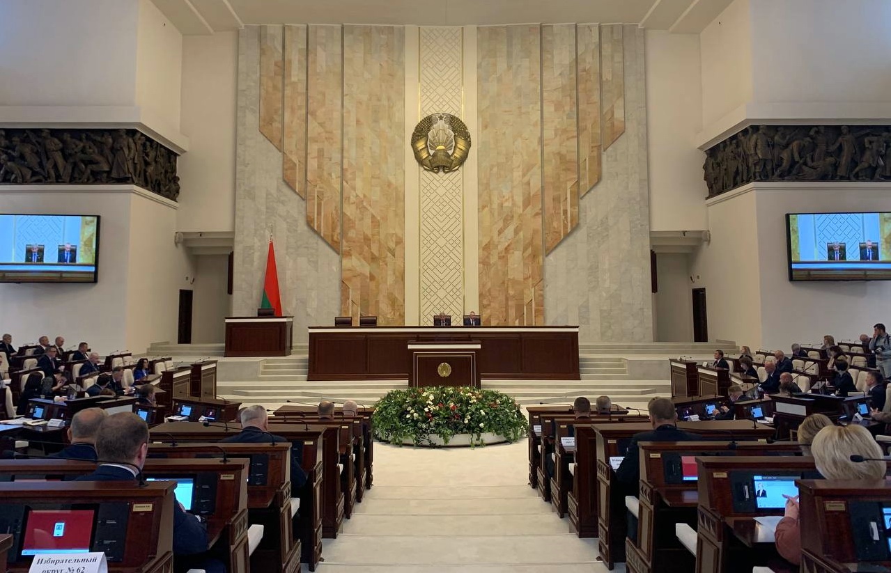 Парламент Беларуси проголосует по амнистии в начале ноября