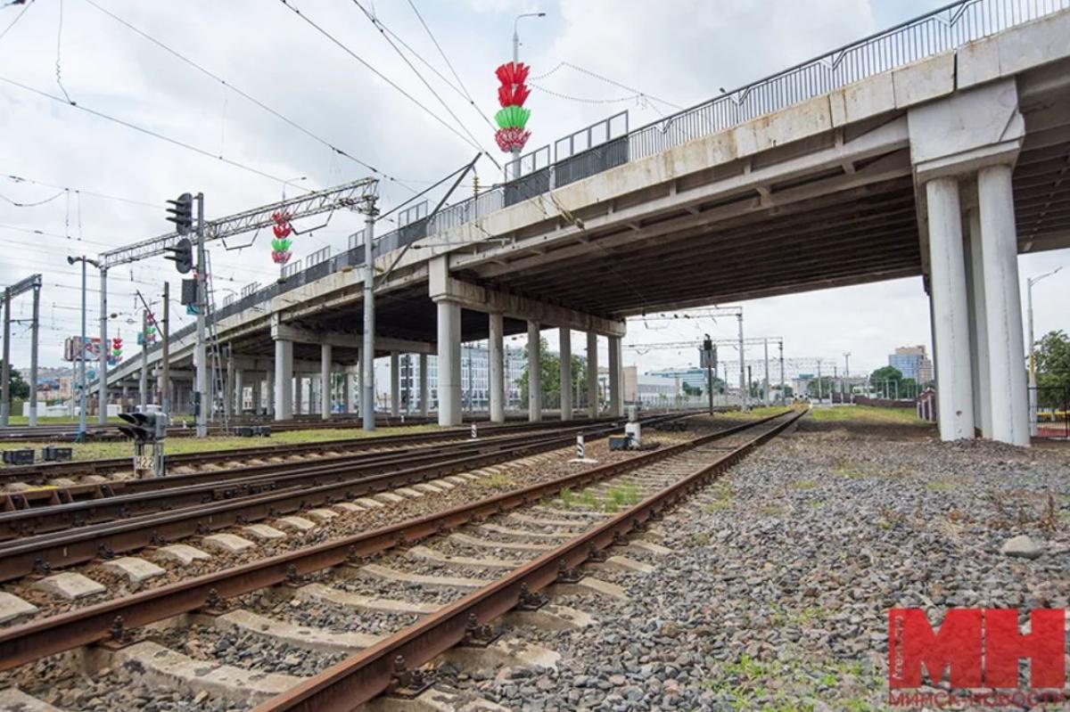 Как идет ремонт моста, который закрыли в центре Минска