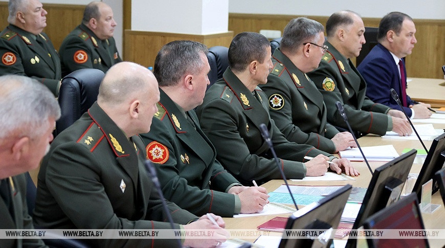 Участие Беларуси в «спецоперации» и будет ли мобилизация: о чем Лукашенко говорил с военными