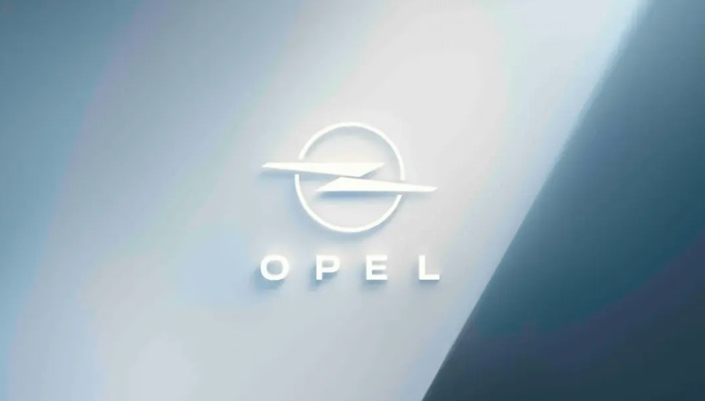 Opel обновила логотип, намекая, на планы стать электрическим брендом