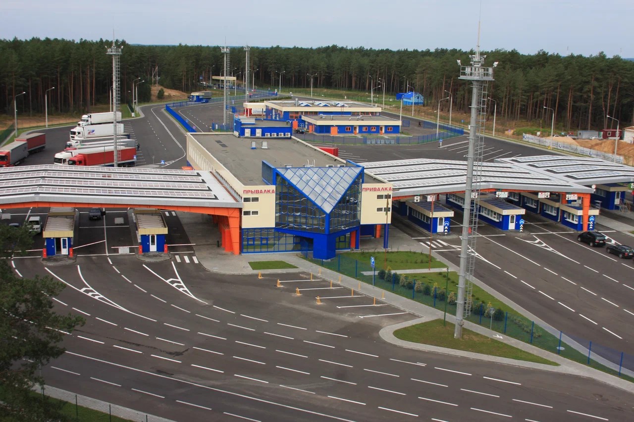 С 1 марта таможня Беларуси увеличит число сотрудников на оставшихся пунктах пропуска с Литвой