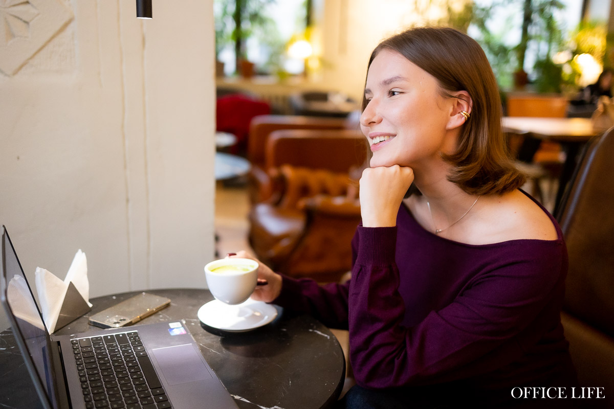 «Весь день в офисе и отпуск только два раза в год? Как это?!» С чем зумеры не хотят мириться на работе