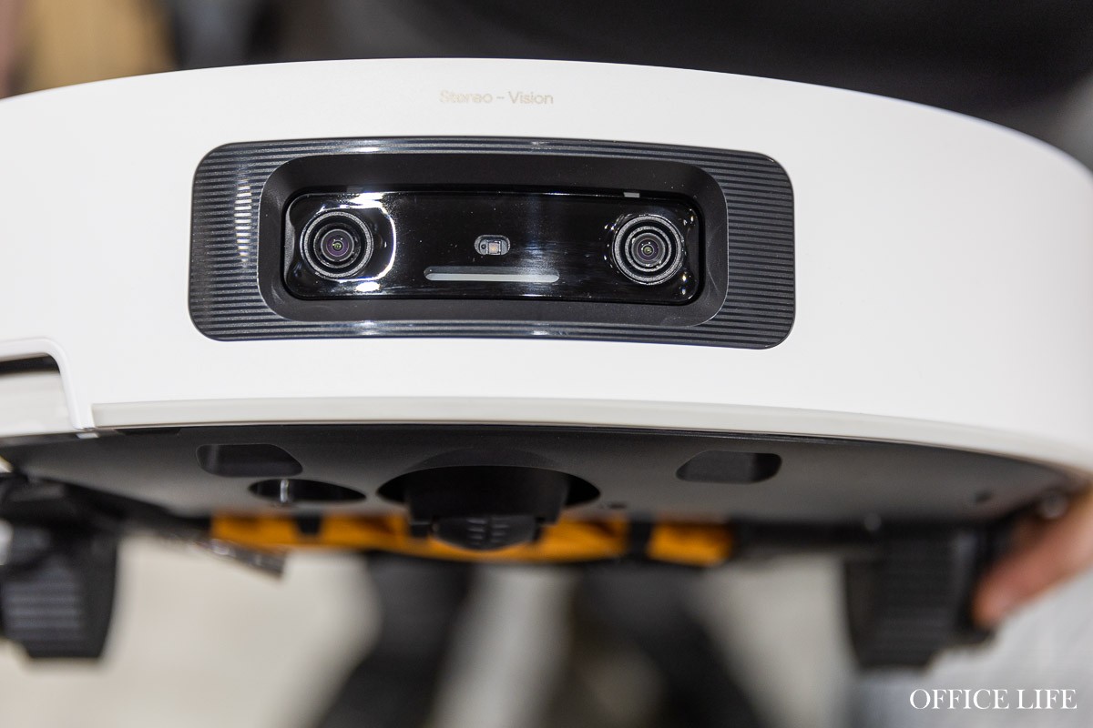 Ни одна собака не пострадала! Как мы тестировали робот-пылесос в салоне для животных