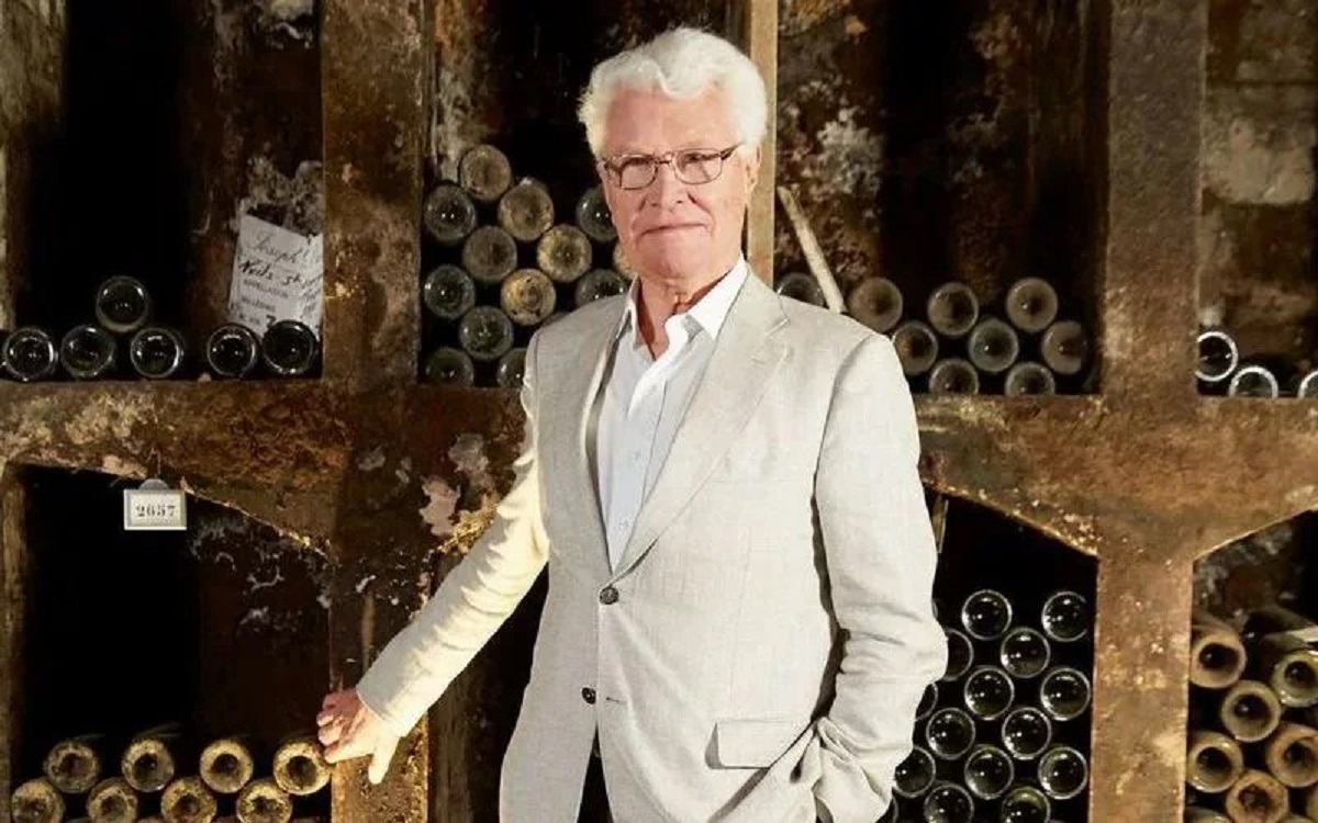 На аукционе в Нью-Йорке продали бутылку вина за более чем $800 тыс. Это мировой рекорд