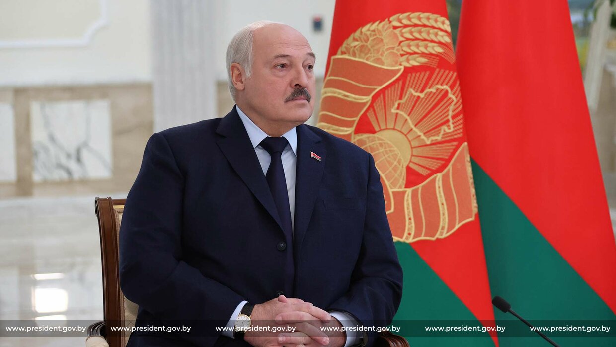 Лукашенко прокомментировал закрытие пунктов пропуска на границе с ЕС