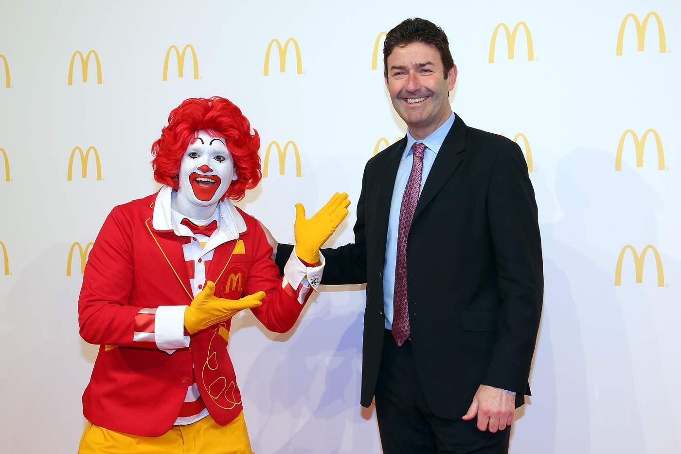 Экс-главу McDonald’s оштрафовали на $400 тыс. за обман инвесторов