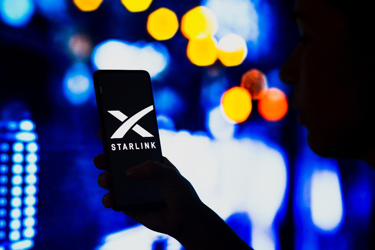 Интернет от Starlink заработал на смартфонах