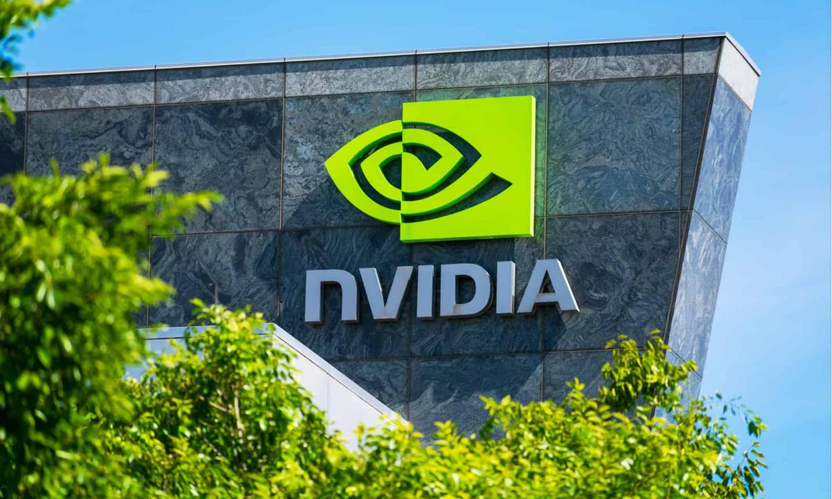 США ограничили продажу чипов Nvidia, созданных для китайского рынка