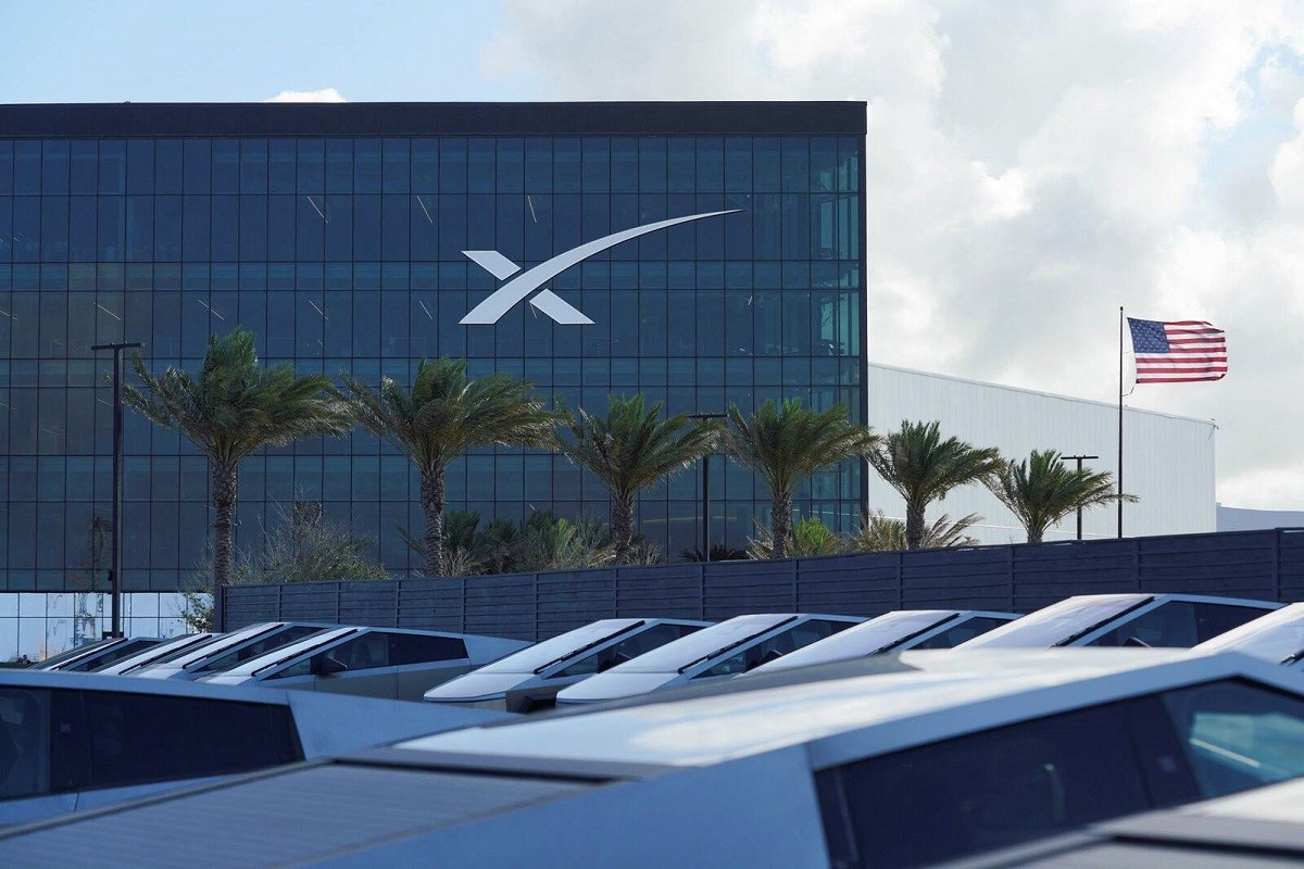 SpaceX впервые выпустит облигации на $20 млрд на фоне резкого снижения стоимости акций