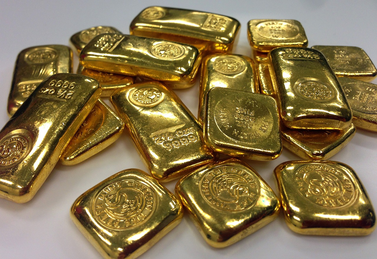 Трейдеры ожидают продолжения банковского кризиса и скупают фьючерсы на золото