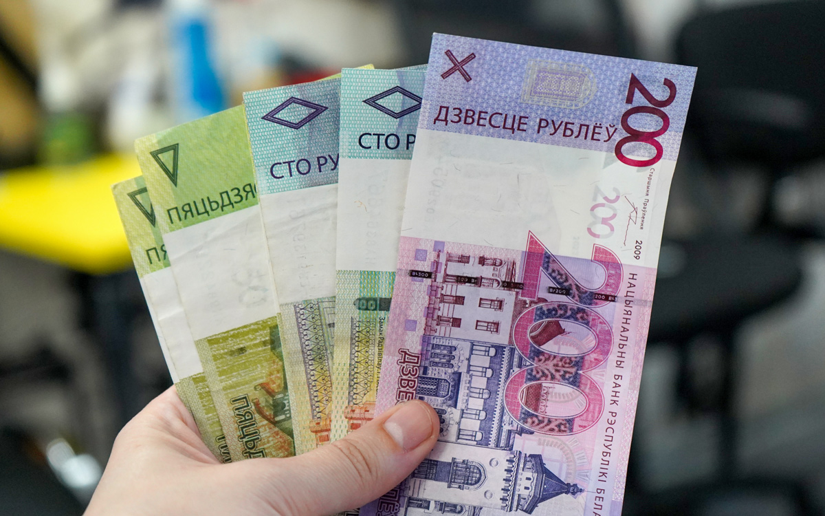 Наличность под угрозой. Что происходит с&nbsp;фальшивками в&nbsp;Беларуси и&nbsp;почему это важно