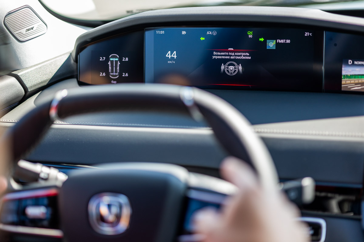 В январе продажи новых автомобилей в Беларуси просели на 40% год к году