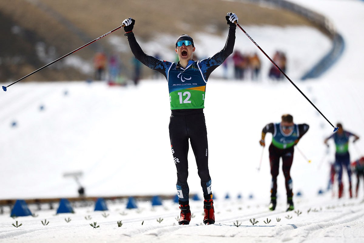 Белорусский лыжник завоевал вторую медаль на Паралимпиаде в Италии