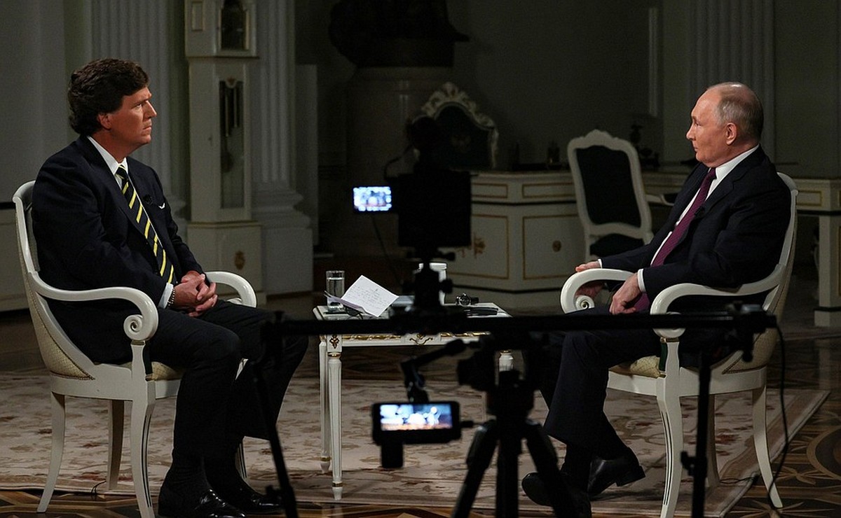 Интервью с Путиным и тихий уход Kronospan из Беларуси — все важное за неделю за три минуты