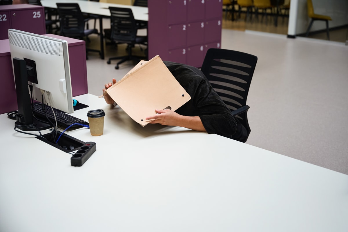 От&nbsp;пряток до&nbsp;испорченного телефона. Почему опасно, если сотрудники в&nbsp;офисе «играют» по&nbsp;детским правилам