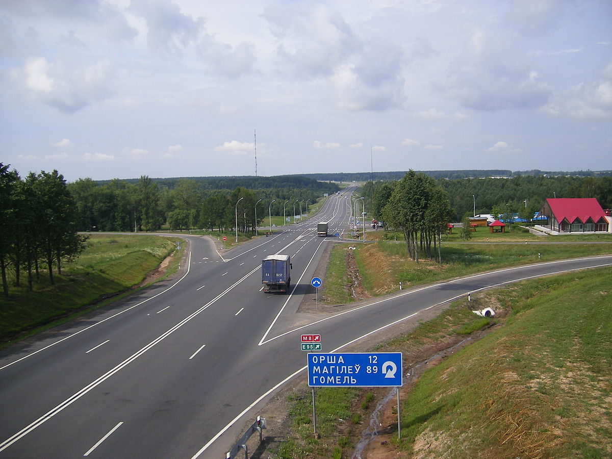Сколько дорог отремонтируют в Беларуси и когда ждать реконструкции трассы М1