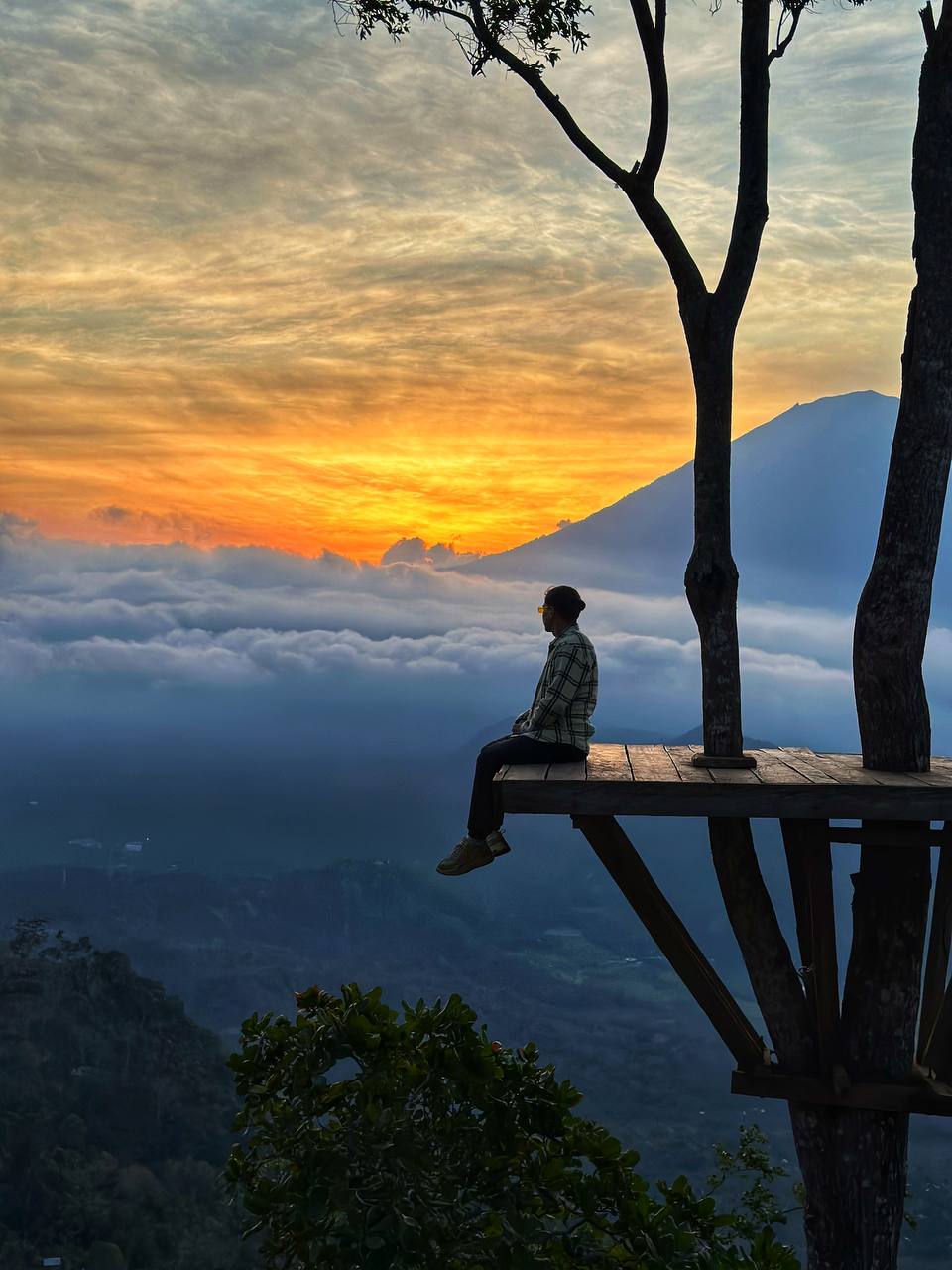 «Миллион долларов&nbsp;— это не&nbsp;то, что сделает тебя счастливым»: как и&nbsp;на&nbsp;чем зарабатывают зумеры