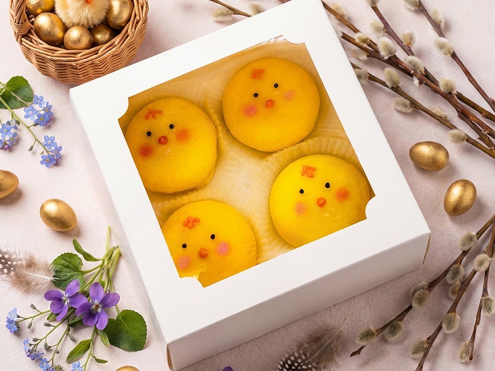 Суши-кулич, орешки-яйца и сдоба с петушками. Какие и за сколько пасхальные угощения продают в Минске