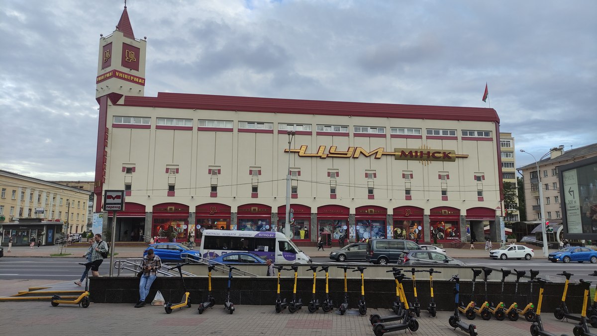 МАРТ дал рекомендации по оформлению магазинов и кафе к 80-летия Победы