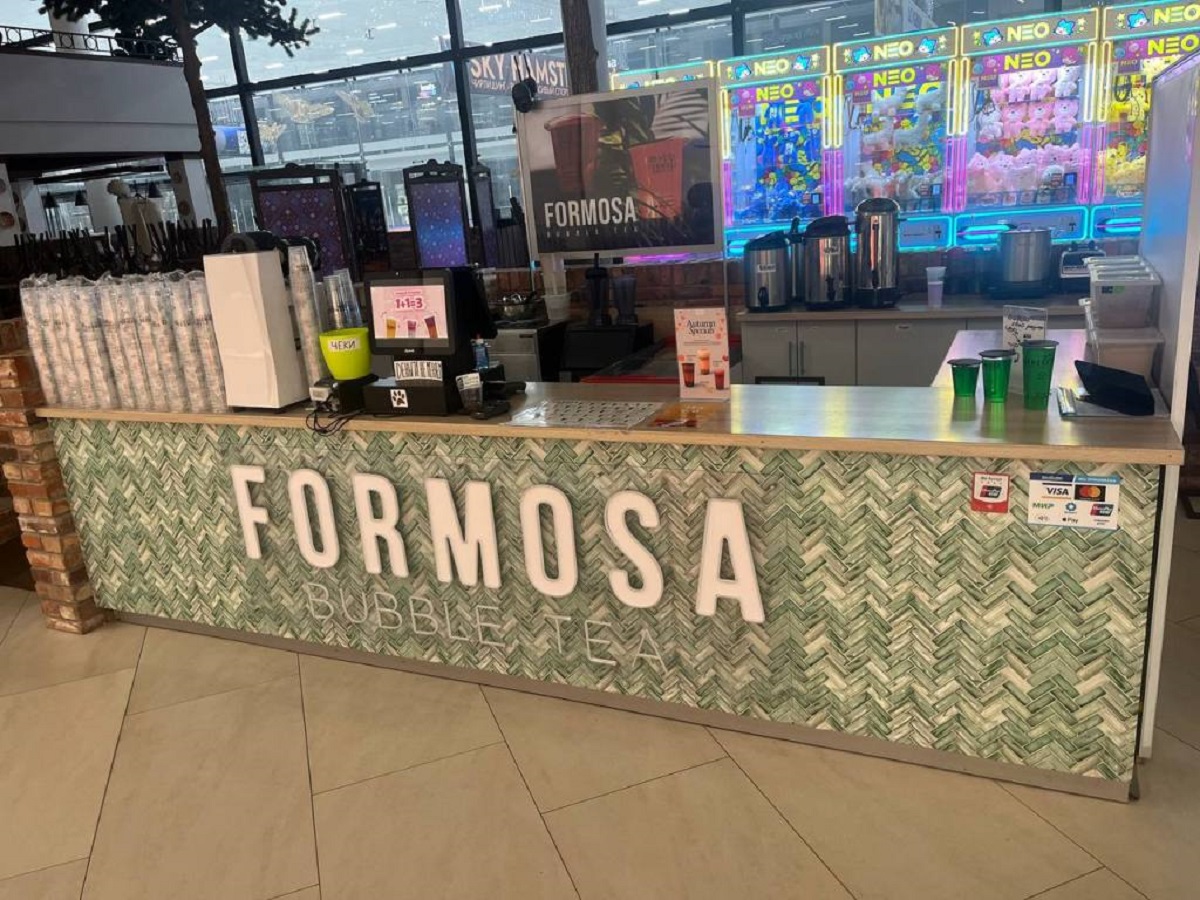 Популярную сеть бабл-тишных выставили на продажу. Цена впечатляет