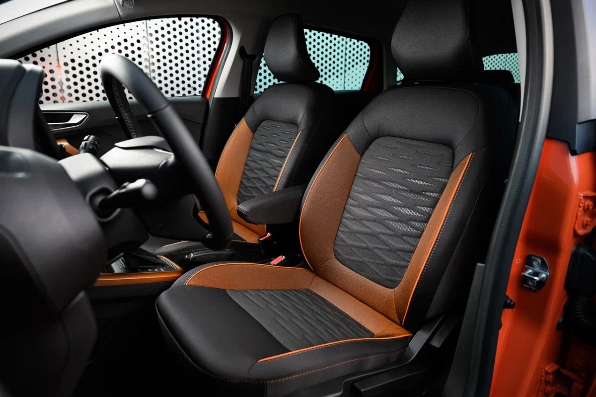 В Беларуси уже продают LADA Iskra. Что с ценами и комплектацией