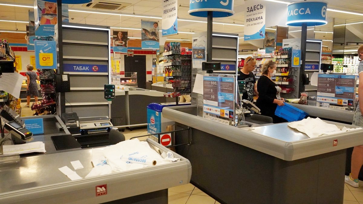 МАРТ нашел нарушения в 90% проверенных магазинов торговой сети «Санта»