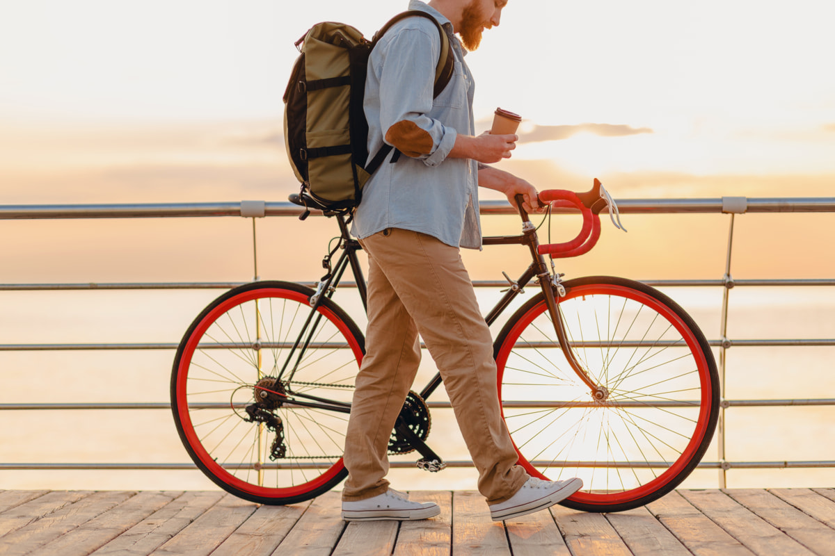 Почему после рыбалки падает эрекция, а у «качков» снижается либидо? Обсудили с урологом