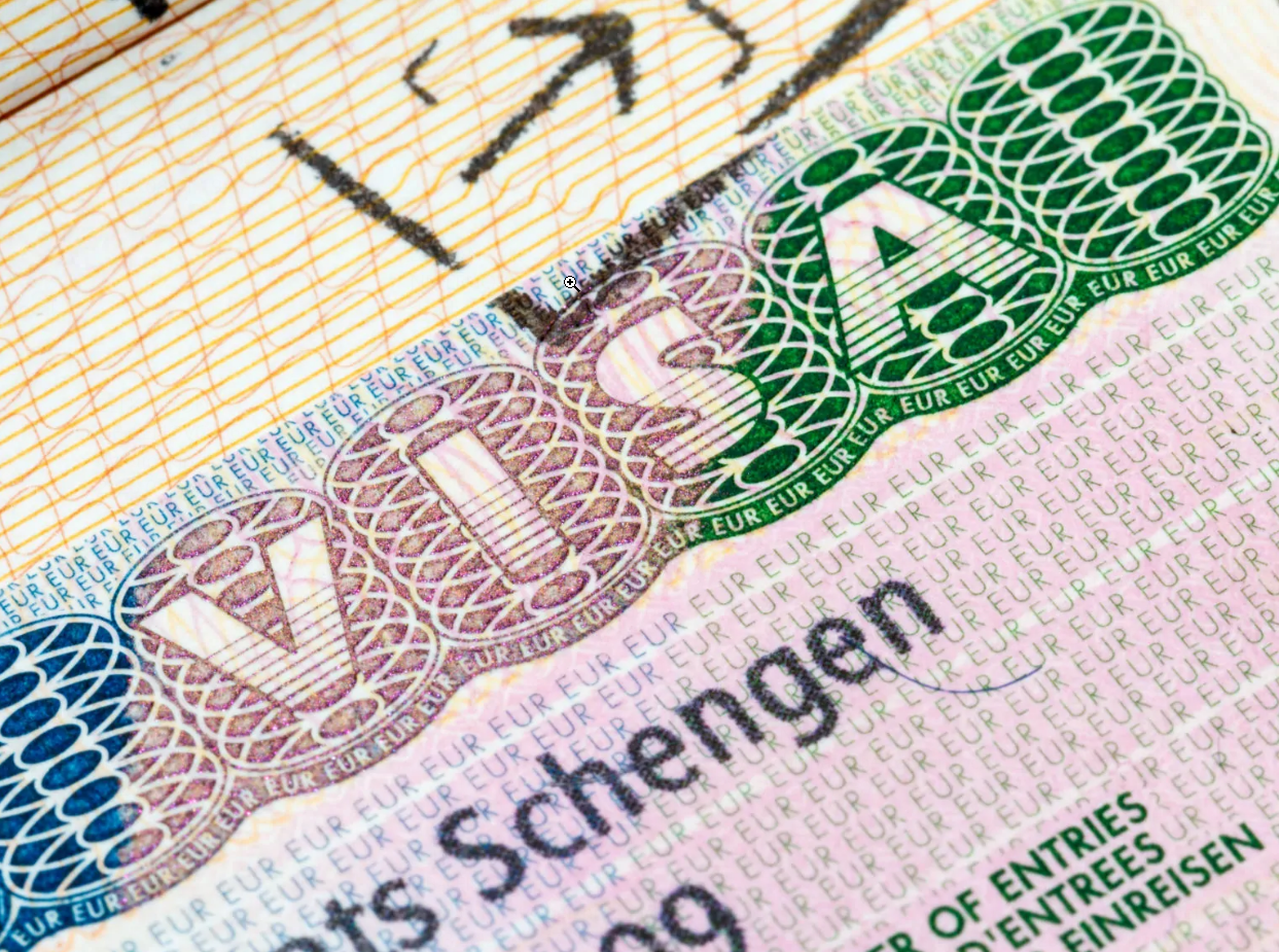 как получить шенген из другой страны