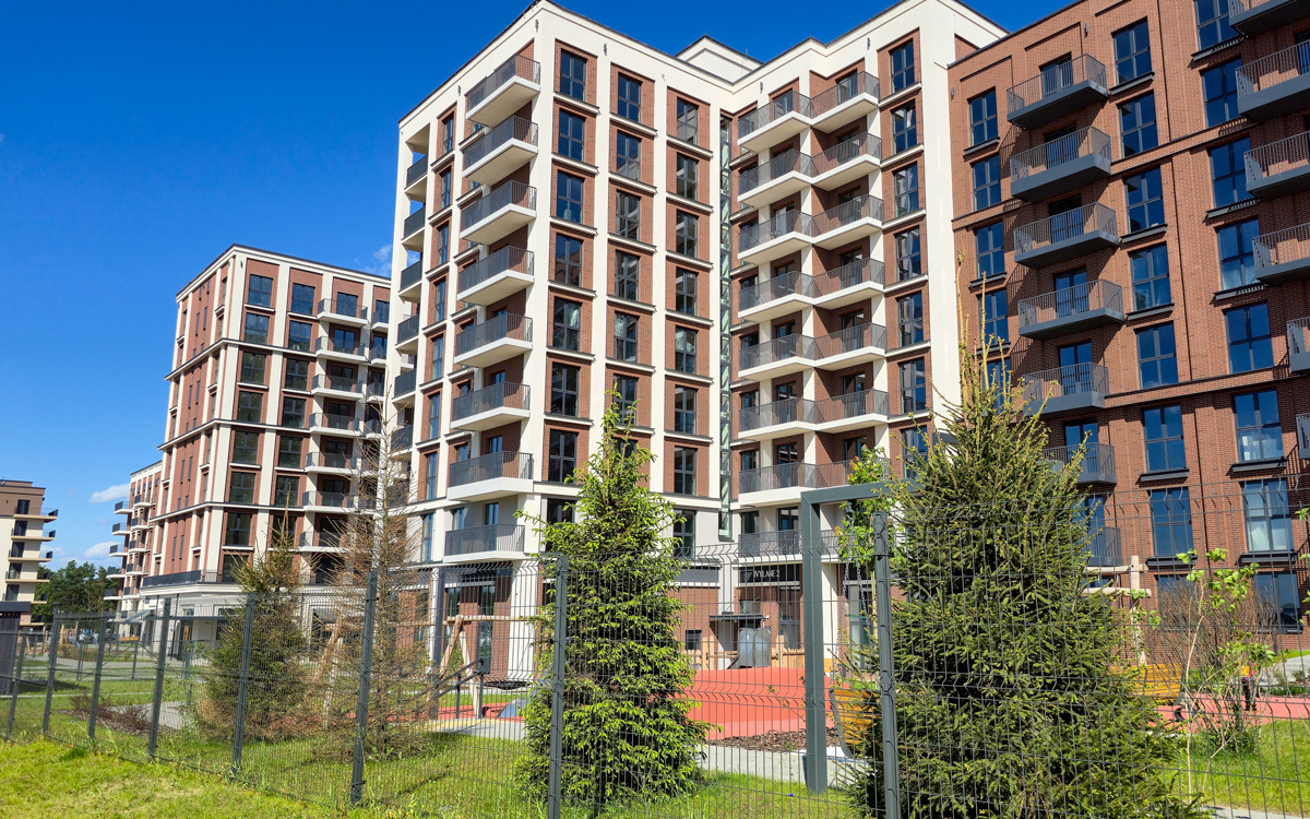 Минск стал «очень дорогим»? Что можно купить за&nbsp;границей по&nbsp;цене квартиры в&nbsp;столице