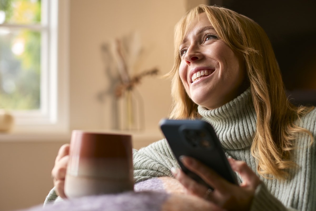 «Она просто отдала $5 тысяч! Что он с ней сделал?» Почему белоруски верят брачным аферистам