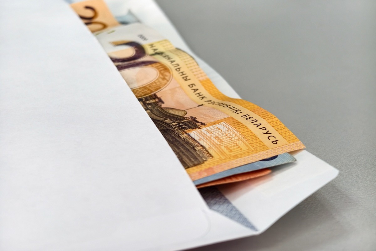 Когда «зарплата в конверте» — это не только про конверты. Пять выплат, которые привлекают внимание налоговой