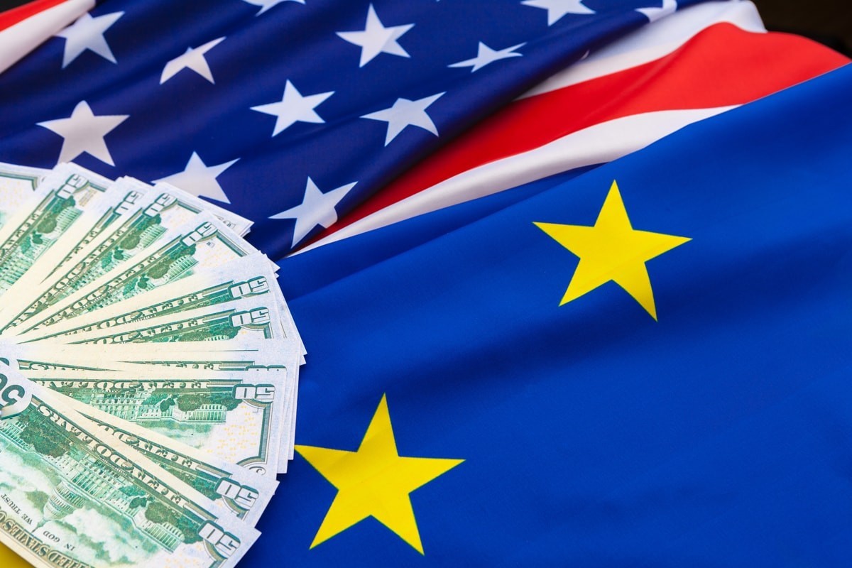 Помните историю клиентов&nbsp;ДУ, у&nbsp;которых в&nbsp;Европе «зависли» миллионы долларов? В&nbsp;Альфа Банке рассказали, что с&nbsp;ними происходит