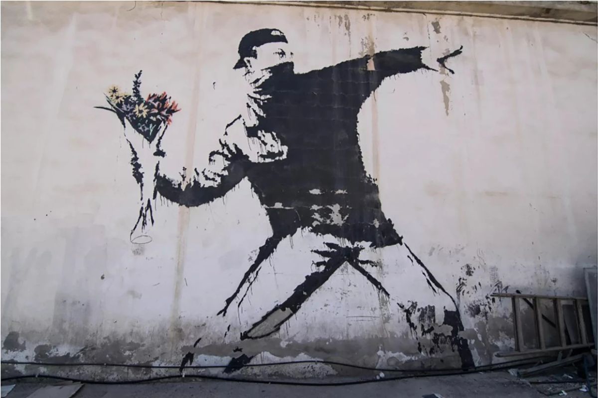 На&nbsp;аукцион выставили одну из&nbsp;самых известных работ Бэнкси. Ее&nbsp;оценили в&nbsp;$7,2 млн