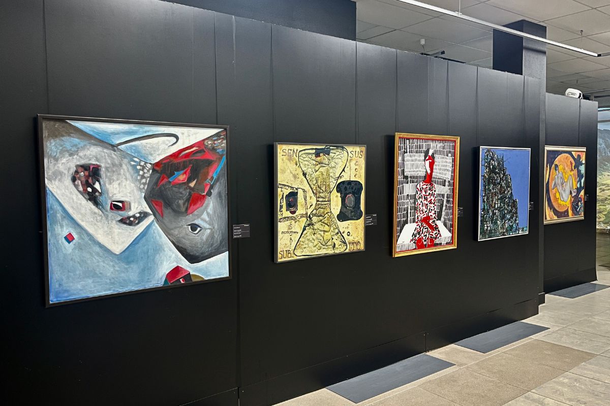 Приорбанк впервые выставил картины из&nbsp;своей корпоративной коллекции. Что стоит посмотреть (фото)