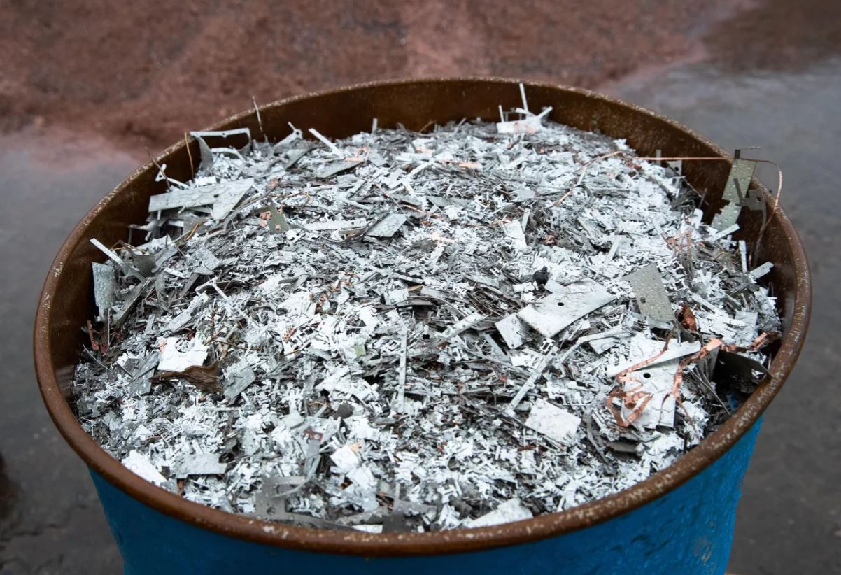 В ЕАЭС на три года обнулили ввозные пошлины на лом драгметаллов