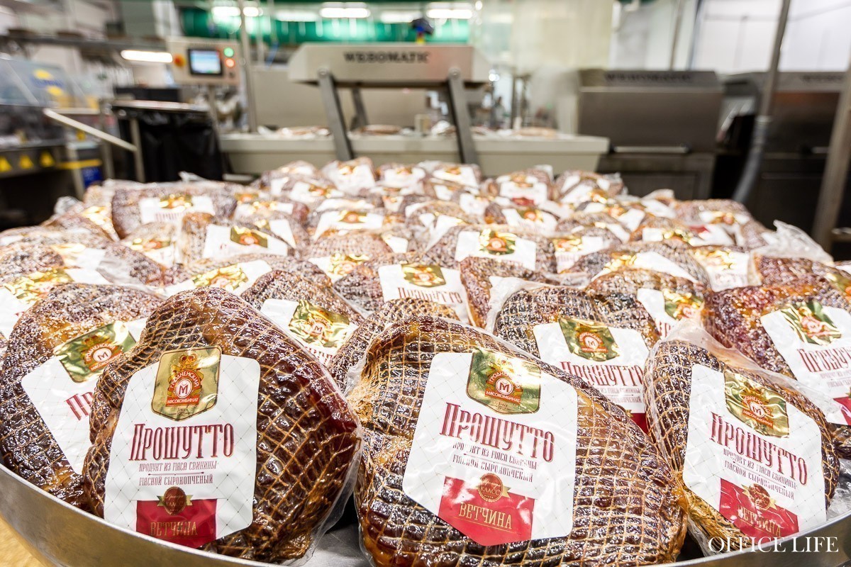 «На&nbsp;вкус влияет даже скорость движения воздуха». Как в&nbsp;Гродно делают прошутто с&nbsp;белорусским колоритом