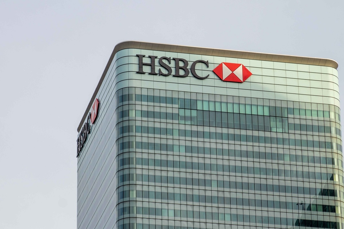 Британский банк HSBC больше не будет принимать платежи белорусов