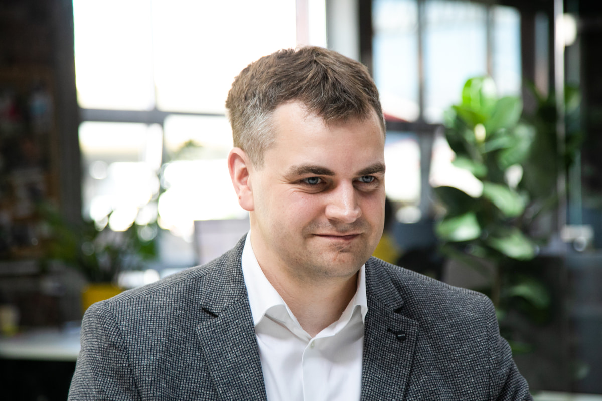 На чем зарабатывает Realt и будет ли аналитика о недвижимости платной? Большое интервью с CEO площадки Алексеем Власовым