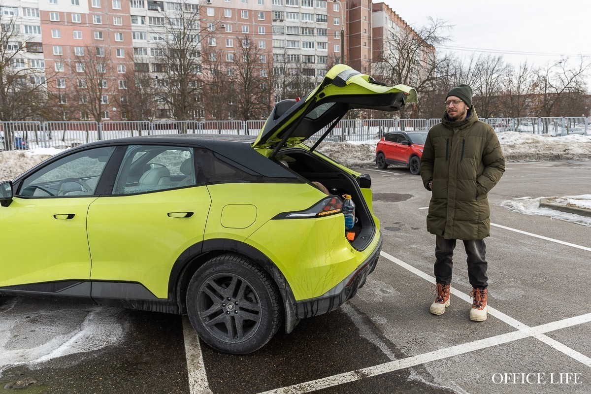 «Зимой немного «тупит», летом – как «бэха». Владелец Deepal S07 честно рассказал про свою машину