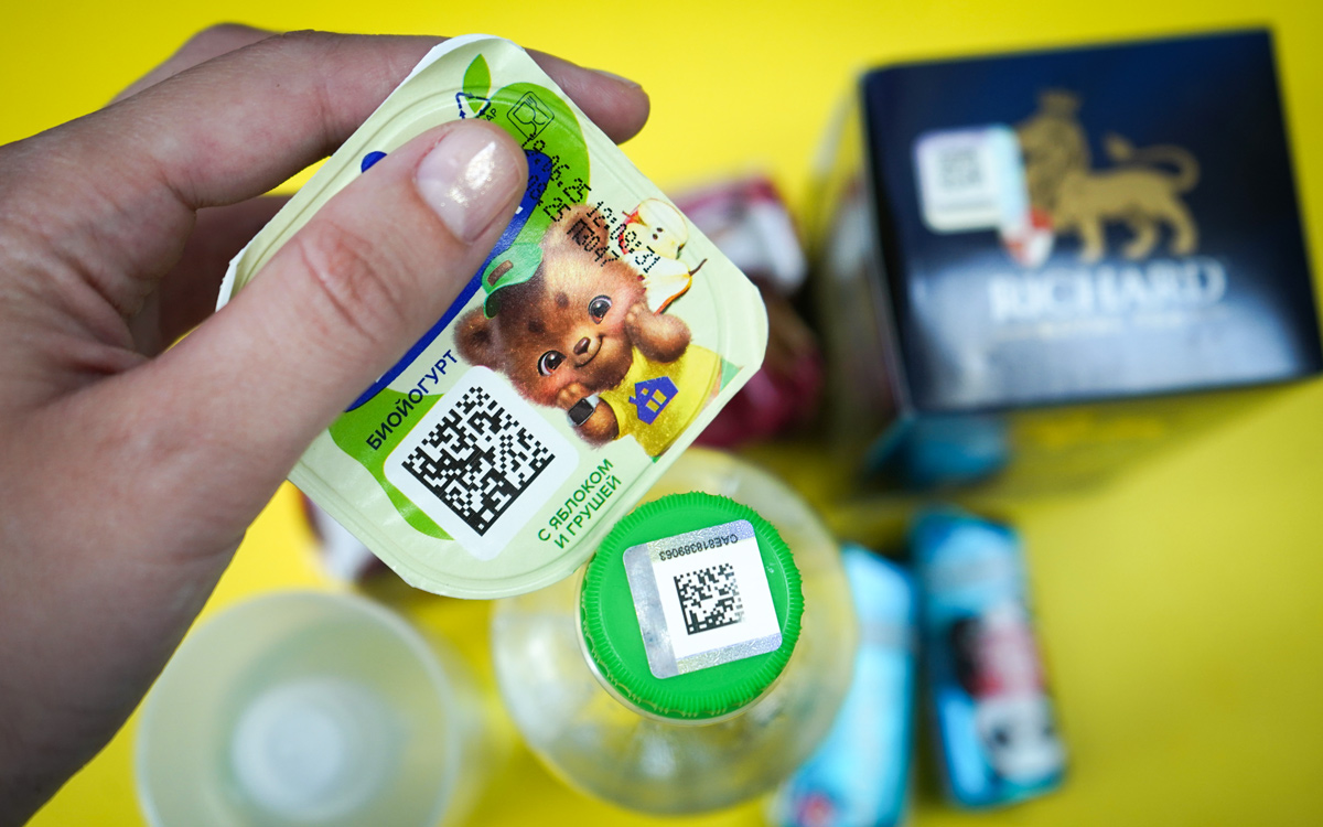 В магазинах очереди из-за новых кодов на продуктах? Пять наивных вопросов о маркировке товаров